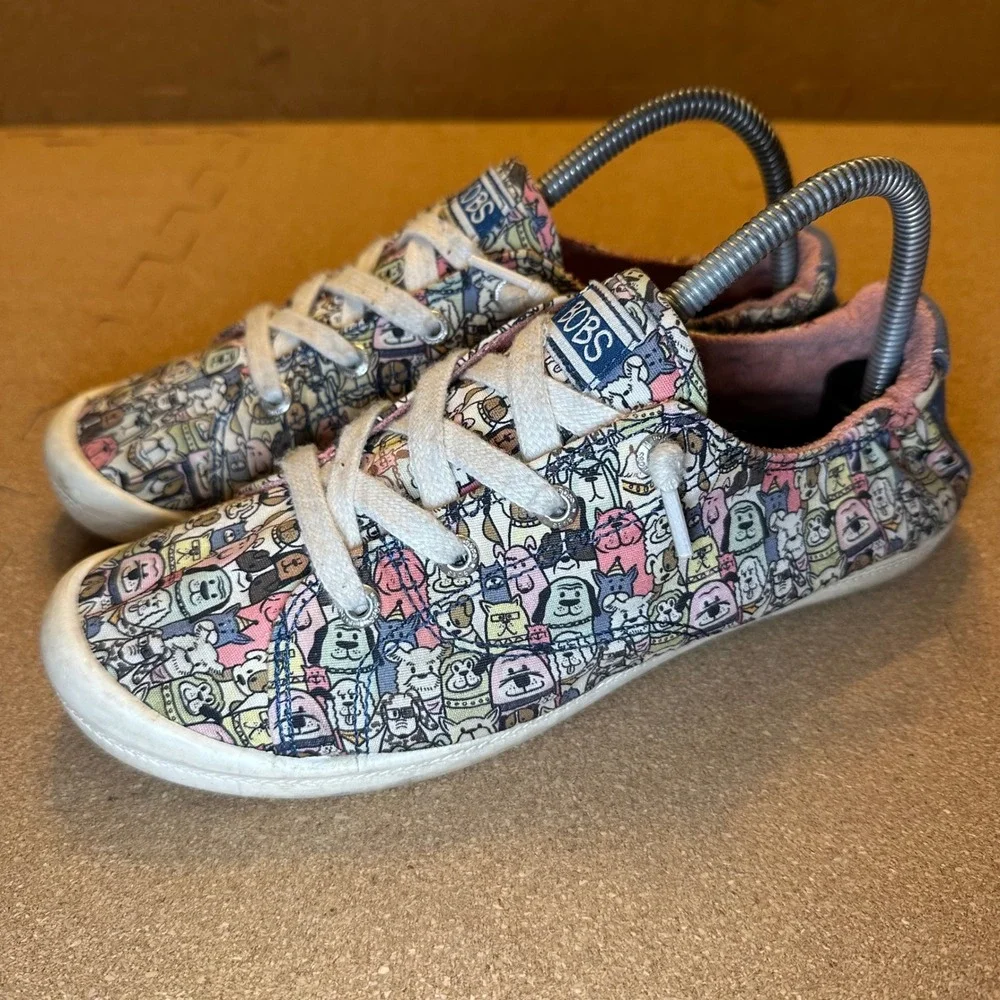 Skechers BOBS Beach Bingo Sneakers Womens 8 Multi Dog Print Canvas Memory Foam